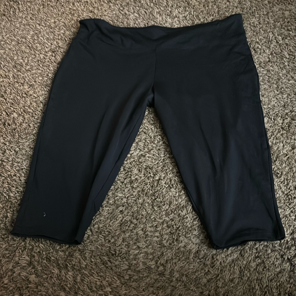 Capri workout leggings